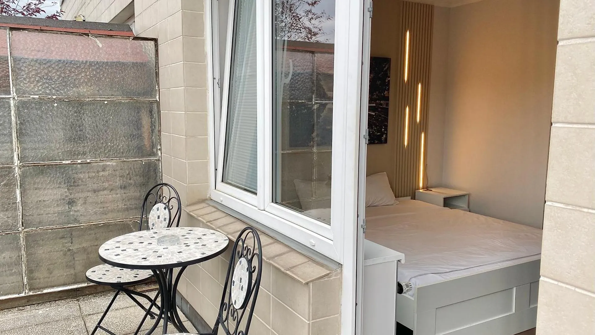 Top Floor Studio With Terrace براغ 0*,  جمهورية التشيك
