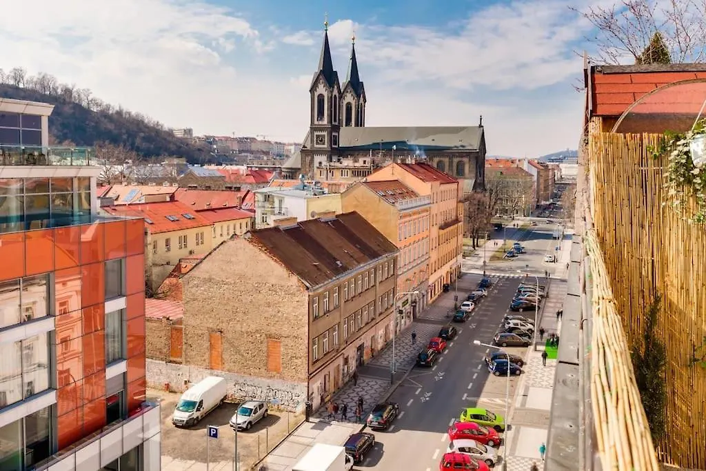 Top Floor Studio With Terrace Praga Apartamento