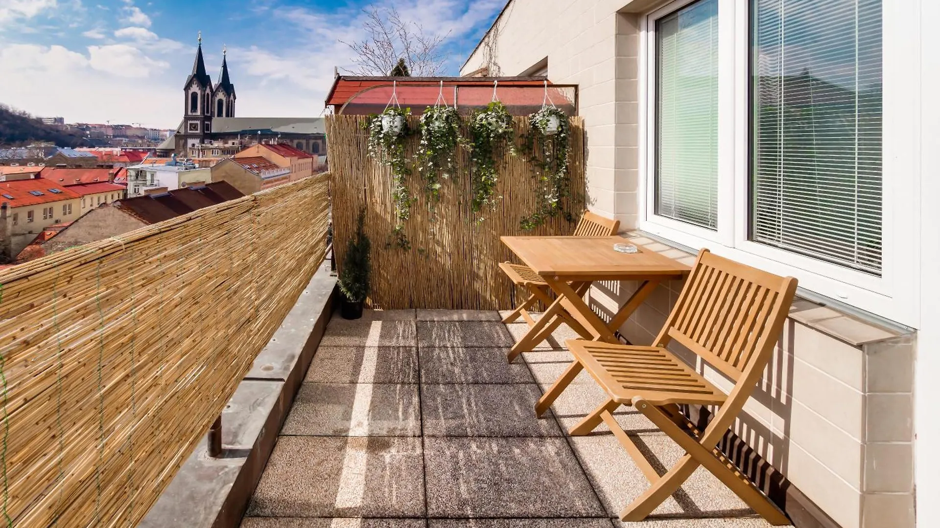 Top Floor Studio With Terrace Praga